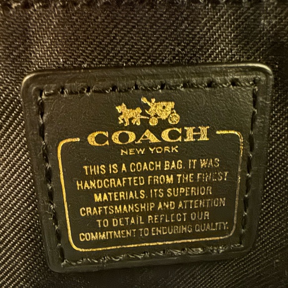 Coach leather purse - Picture 4 of 5